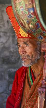 Bhutan, gebedsdienst in klooster